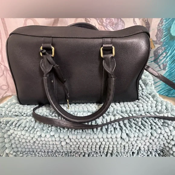 Authentic Burberry Medium Alchester Armour Bowling REDUCED PRICE - Picture 3 of 10